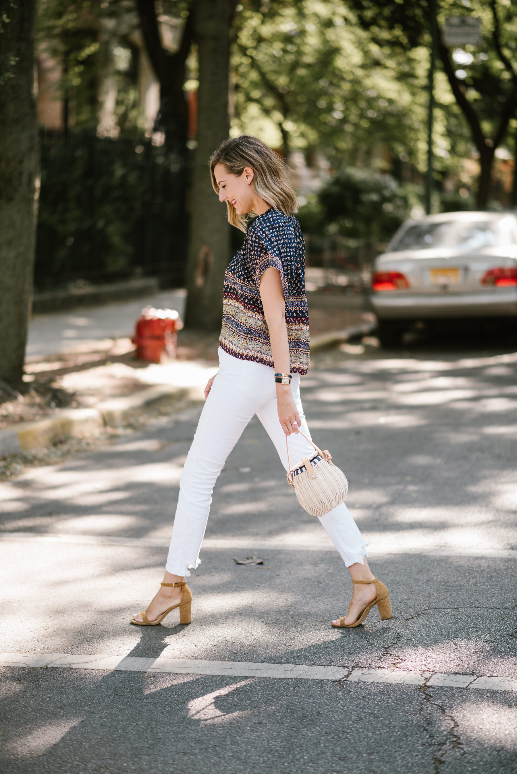 sea pintuck summer silk top outfit white jeans summer
