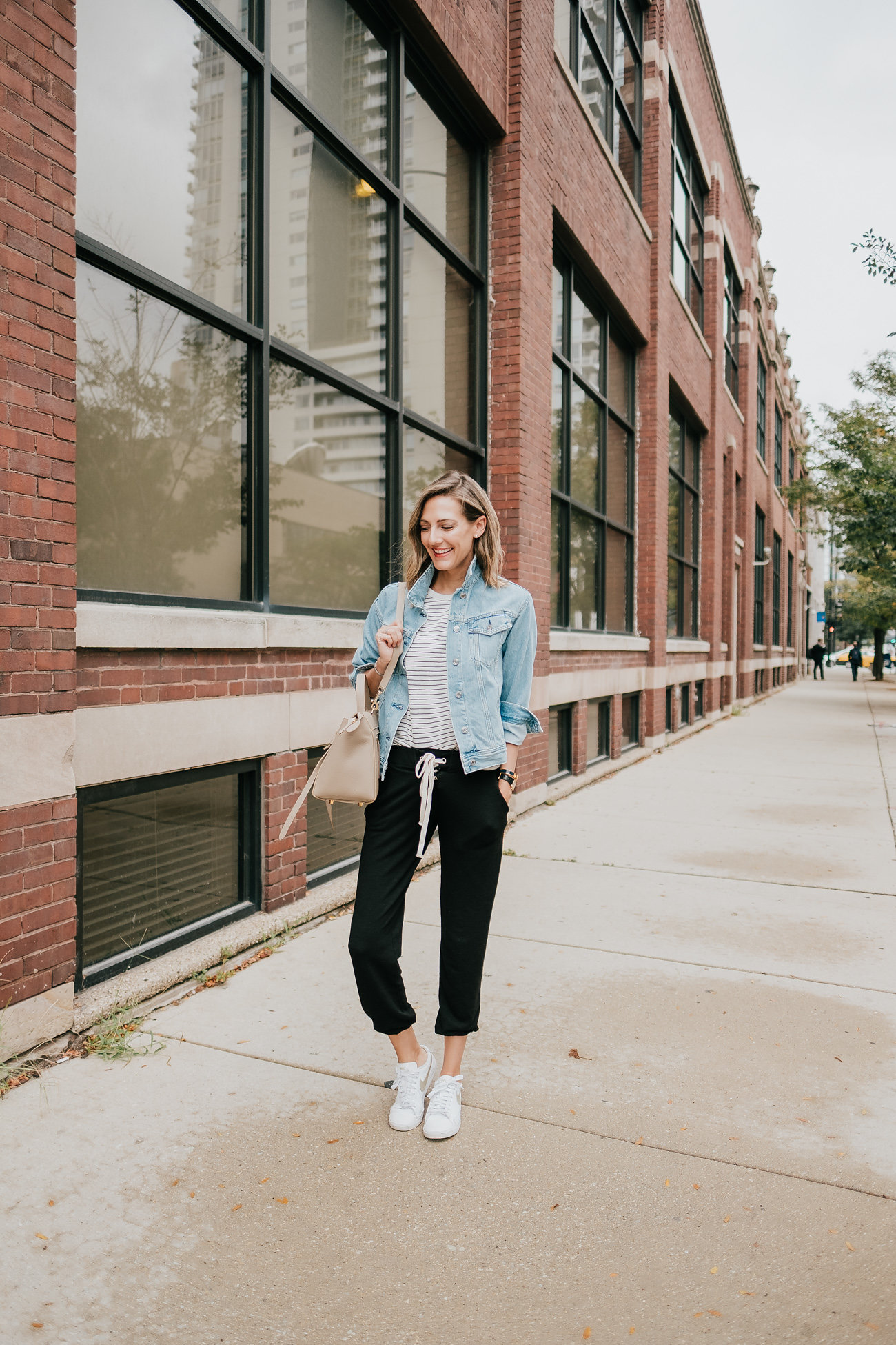mom style monrow athleisure